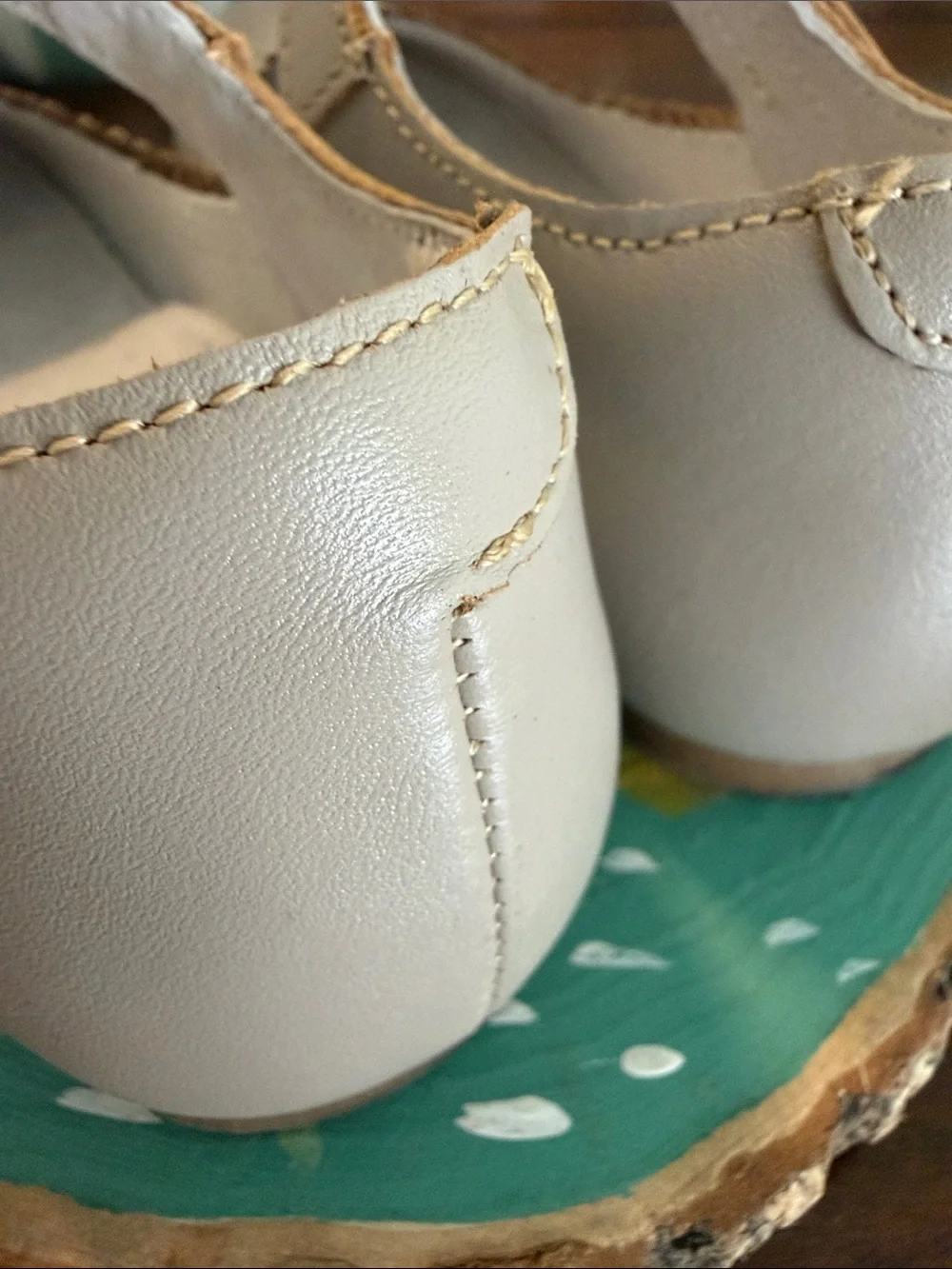 L'Amour Cream Mary Jane Dress Shoes for Kids